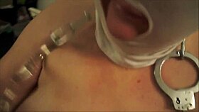 Amateur masked woman gives blowjob in bondage