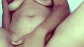 Latina amateur dulce gets a creamy pussy cumshot in pov