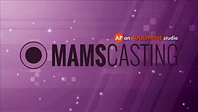 Мама жадува млад кура на кастинг за горещ крем пай?