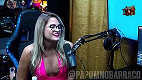 Bruna Carlos shows natural chest to presenter