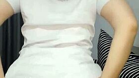 لا أقاوم قذف داخلي مع فتاة جامعية تايلاندية في فيديو منزلي