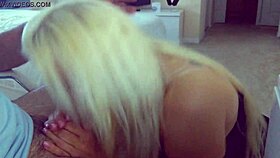 meeting a mature blonde woman off tinder for a casual chat.