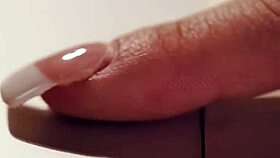 Can You Handle This Beautiful Lesbian Threeway? Babes Tribbing and Oral in HD!