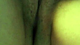 Colombian babe masturbates seductively while dancing in the room