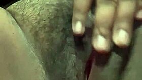 Peluda enjoys her vagina and anal