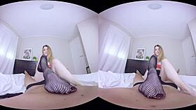 at virtualrealporn com, enjoy 3d stockings play
