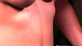 Hot babe in blowbang receiving cum facial and bukkake eating all the jizz