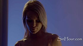 I fucked the platinum blonde babe on our first date