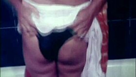 Bangladeshi Indian Group Enjoys Hot Song