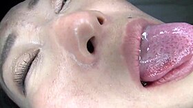 Hey, Boleh Aku Antar Pulang? Tetek Besar Itu Butuh Naik Liar!