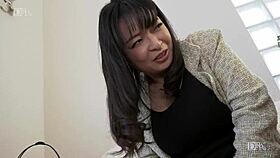 kiyomi nakazono says, 'please buy my underwear' during blowjob and creampie