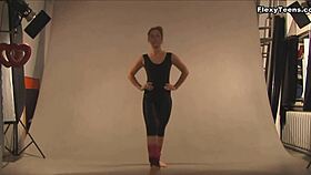 Mashka Pizdaletova's saggy tits contrast her flexible, sexy body in acrobatic poses.