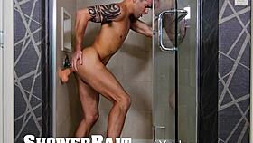 Showerbait str8 hunk gets fucked by gay friend 😏
