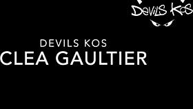 Kos and Clea Gaultier share homemade blowjob in POV