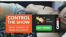 Brazilian Married Woman Shows Herself on Cam4