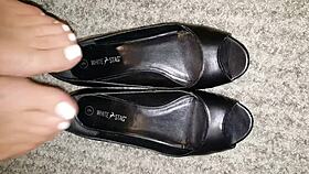 webcam intimate fetish session with amateurs