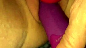 cumn and squirt with toys and dildo