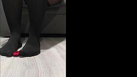 I tease my toy's legs in black leggings, feeling the anal thrill