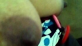 Big Tits Sri Lankan Babe Shows Off Her Boobs And Tits