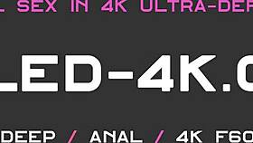 Essa gata loira foi arrombada no rabo por um pauzão enorme. Como aguenta isso?