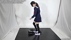 B crush fetish exploration