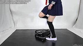 B crush fetish exploration