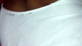 hey, call me for some homemade fun with my girlfriend 😏