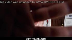 i giv a handjob to my stepson with my big tits