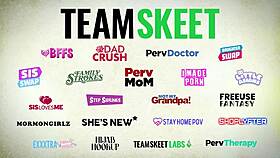 i watch flexible slut in red latex do splits on hard dick and twerk