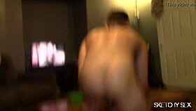 i hit up the apps and got sum tops to cum by for gay group fun.