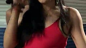 What happens in the world of colombian prostitutes?