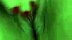 i'm sarada, squirting hard on the siririca, oh god!