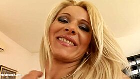 vinnie hot milf being fucked on mature milf gonzo porn site milf thing