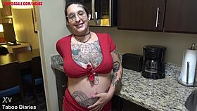 Gia Lovely Ciężarna i Mocno Wyruchana w Akcji POV