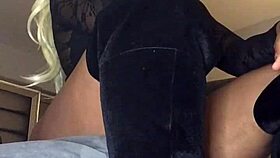 balloon fetish with big ass babe