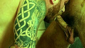 अरे, क्या आपने कभी एक शादीशुदा आदमी को पार्टी में अपना गे साइड डिस्कवर करते देखा है disruptivefilms के साथ?