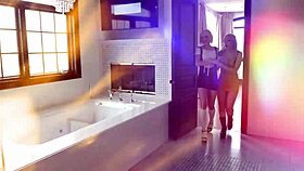 Passionate Foot Worship Between Jessie Saint And Jamie Jett