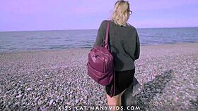 18 Babe Flashes Tits And Pussy Close-Up In Central Park.