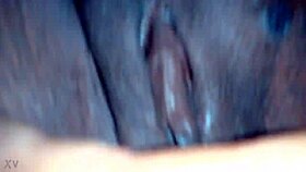 Amateurs explore pussy in homemade live action