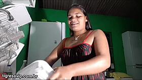 Tigresa giving her ass while I spy and jerk off