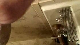 spying on homemade amateurs 😏