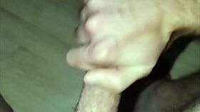 Young Amateur Masturbates To Orgasm And Cum On Webcam