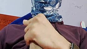 Estoy caliente y quiero follar 3