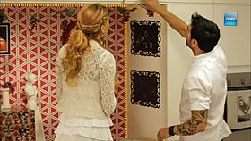 lindas putas flaunting their asses and tits in a casual scene