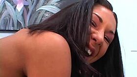 Sweet eighteen teen Isabella Pacino in an intense performance with a large partner