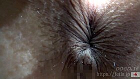 Sniffing that dirty Japanese pussy, so hot! 😍