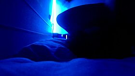 I cum on her face and keep rubbing