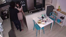 Man, I sneakily bang my friend’s girl while he’s out