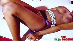 Look at this juicy pussy babe masturbating