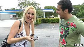 Dallas Diamondz fucks a young 18+ guy